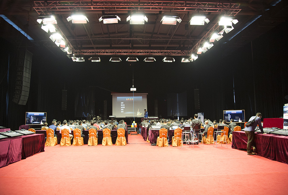 銳豐智能2017現(xiàn)場(chǎng)擴(kuò)聲技術(shù)研討會(huì)圓滿落幕 銳豐智能2017現(xiàn)場(chǎng)擴(kuò)聲技術(shù)研討會(huì)圓滿落幕